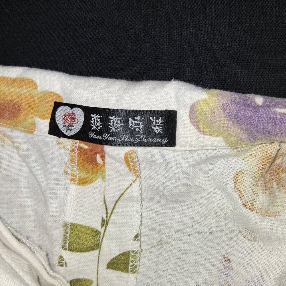 Floral Linen Lounge Set – YanYanXieZhuang Two-Piece Button-Up & Pants – Size Med - Picture 3 of 6